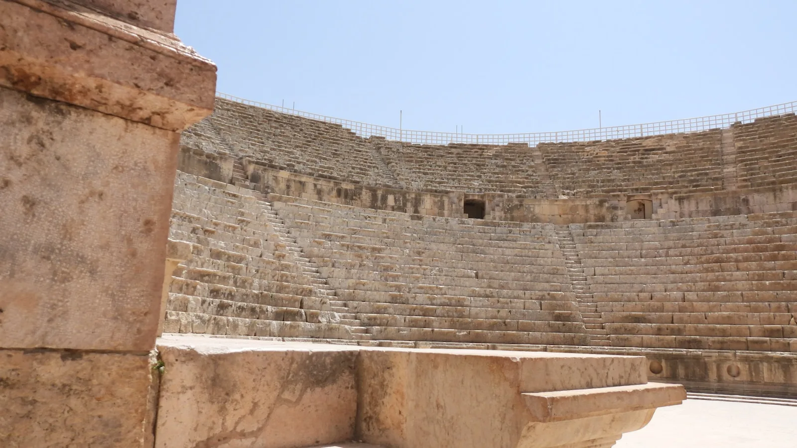 Le Théâtre Romain