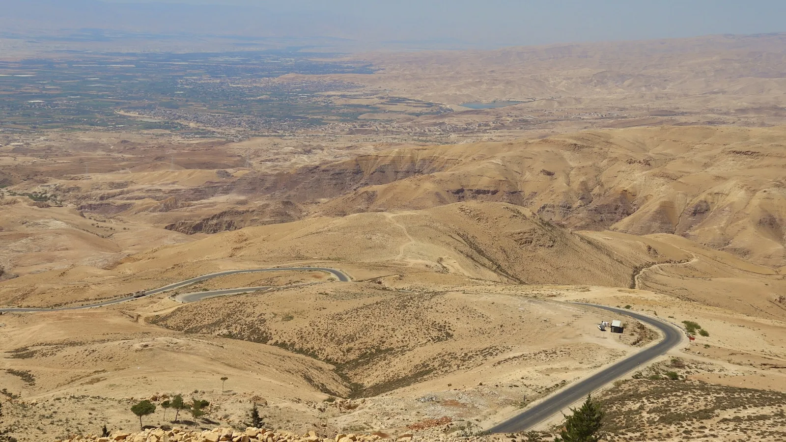 ️ Intégrer Wadi Mujib dans votre circuit jordanien